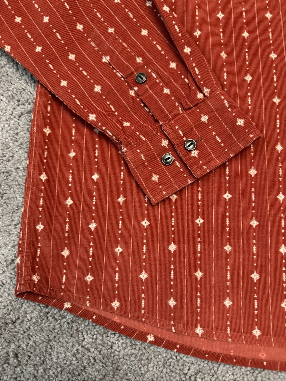 NWT Pendleton Men's Rust Patterned Button-Up Shirt. Size XL - Picture 2 of 9
